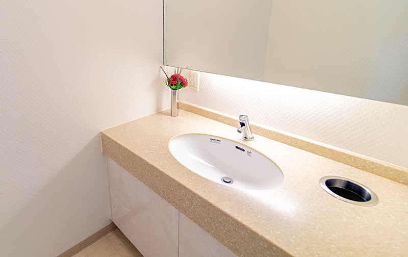 パウダールーム